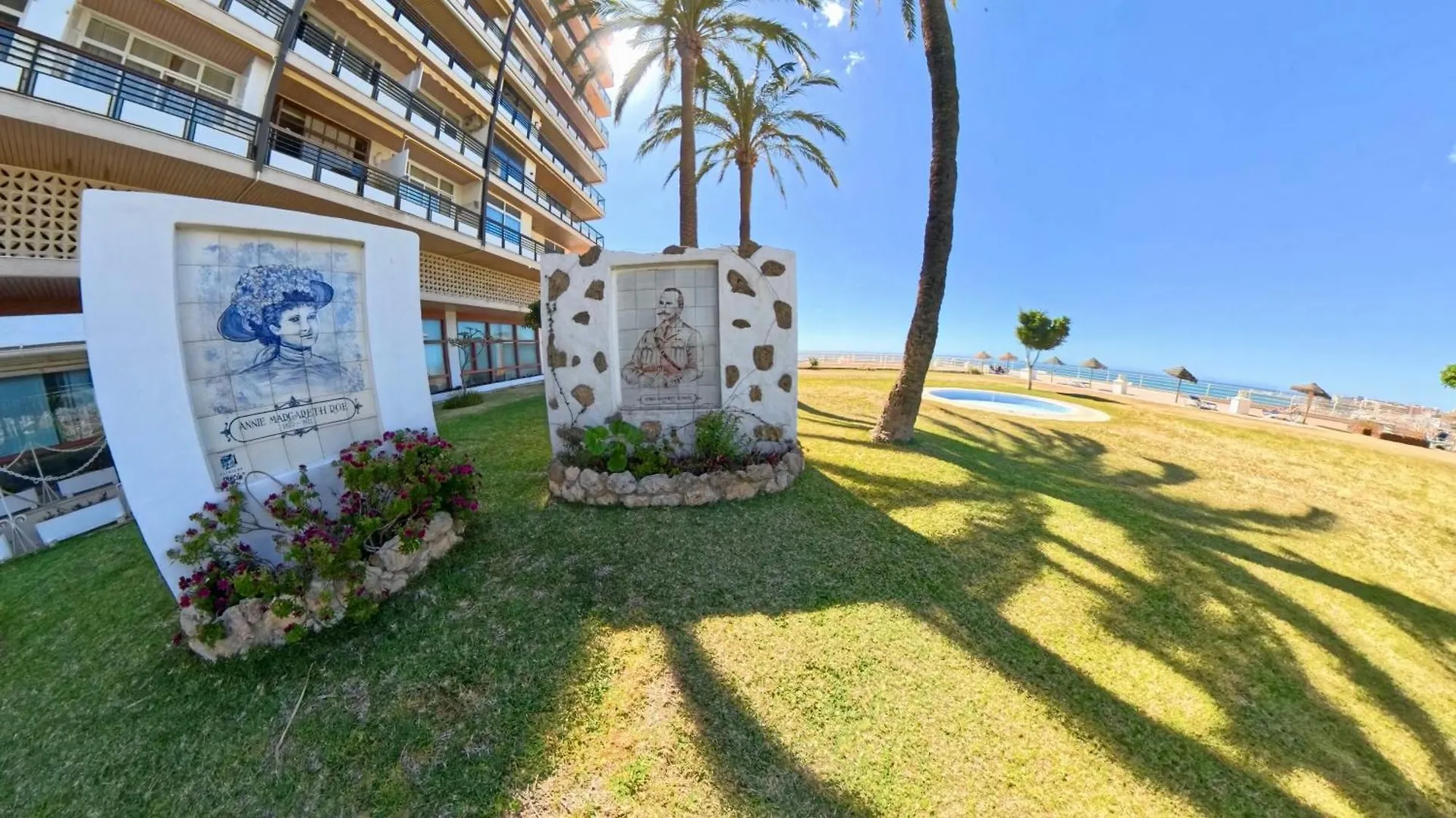 Time To Relax Apartamentos Torremolinos 0*,